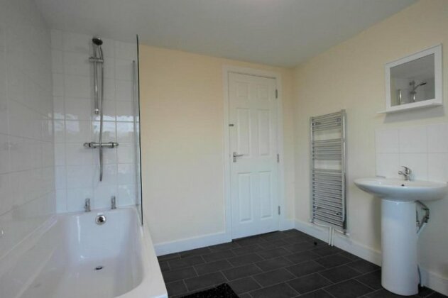 55a Derbyshire Lane - Photo3