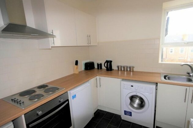 55a Derbyshire Lane - Photo4