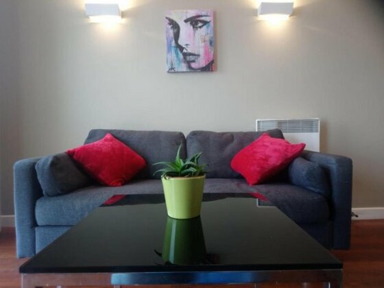 Attractive 1-Bedroom Apartment in Sheffield City Centre - Photo2