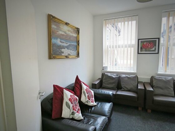 Harley Serviced Apartments - West Street 6 Bedrooms - Photo2