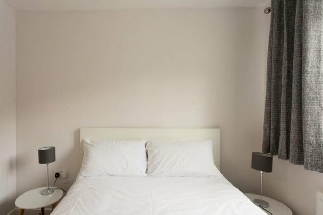 The Beeches 3 - Serviced Apartment - Photo5