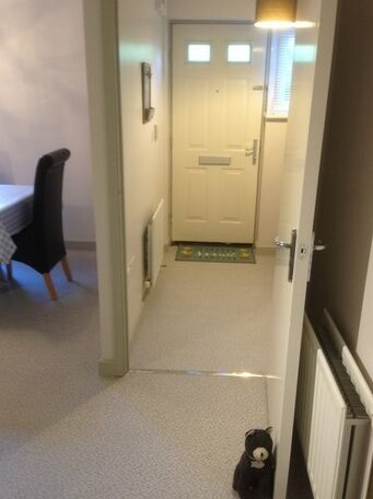 The Beeches - Serviced Duplex Apartment - Photo4