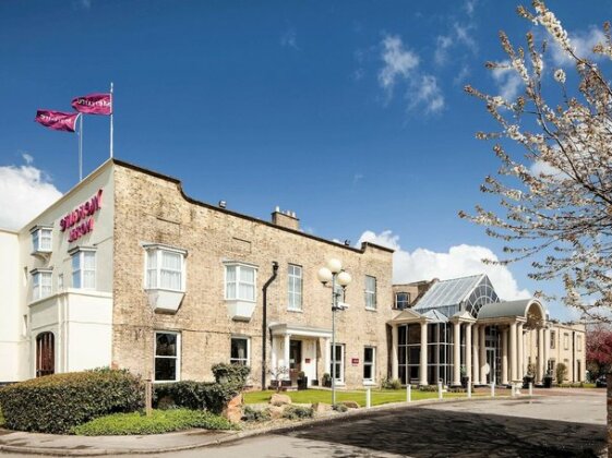 Mercure York Fairfield Manor Hotel