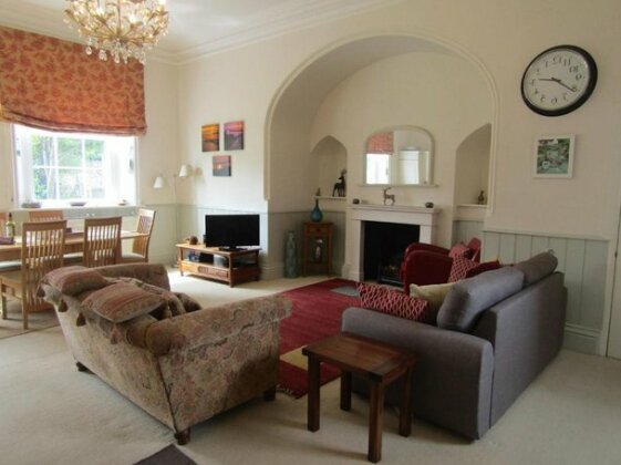 Apartment 1 Sneaton Hall - Photo5
