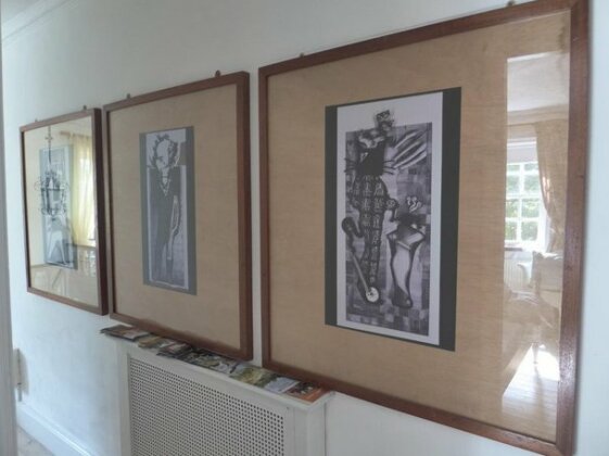 Groves Hall - Photo3