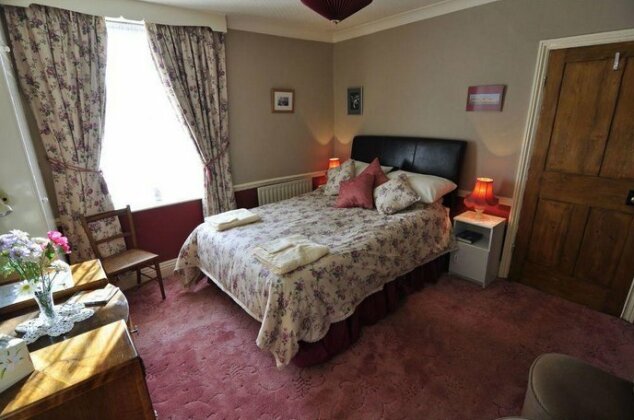 Rowan Tree House B&B - Photo3