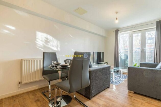 1 Bed Corporate Stay-Walk To Station-London 18 Min - Photo5