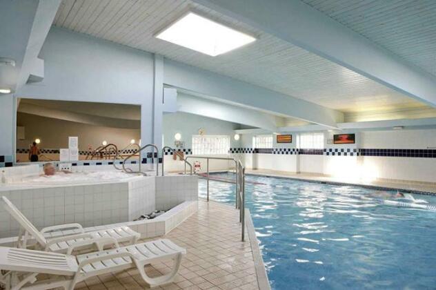 South Marston Hotel And Leisure Club - Photo4