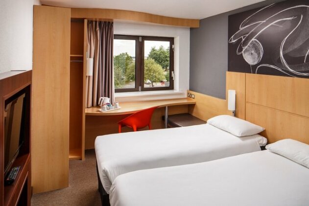 Ibis Southampton - Photo5