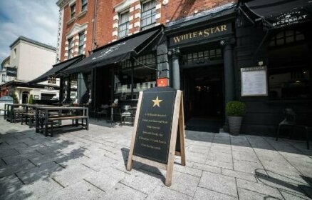 The White Star Tavern