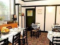 Crescent House Hotel - Photo4