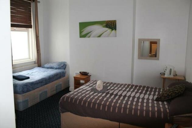 New England Guest House - Photo5