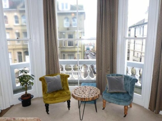 Elegant Spacious Apartment in Heart of St Leonards - Photo2