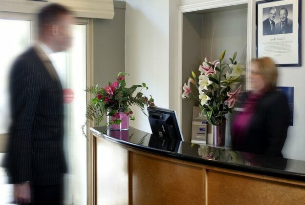 Mercure London Staines-upon-Thames Hotel - Photo3
