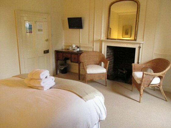 The Old Manor House Bed and Breakfast - Photo4