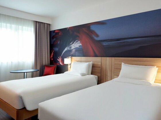 Novotel London Stansted Airport - Photo4