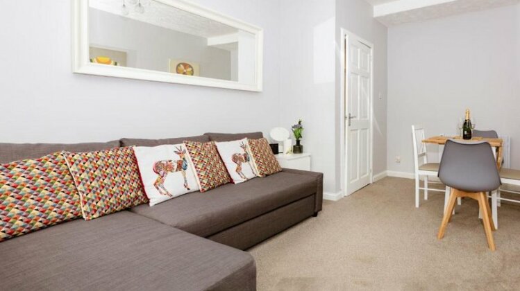 Stirling Central Apartment - Photo3