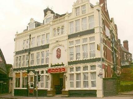 The Crown Hotel Stoke on Trent - Photo2