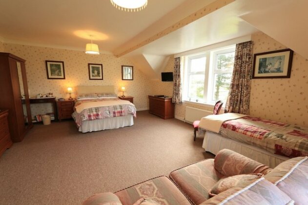 East Challoch Farm Bed and Breakfast - Photo4