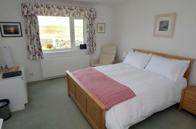 Lightcliffe Bed And Breakfast - Photo2