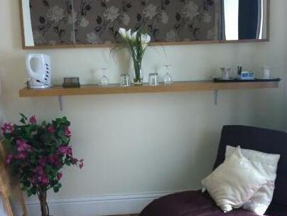 Neptunes Rest Guest Hotel - Photo3