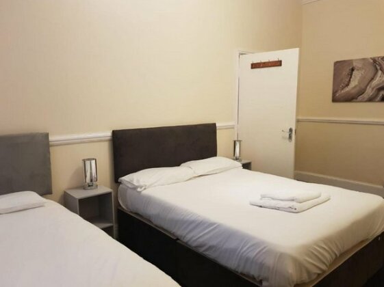 AA Sunderland City South - Photo5