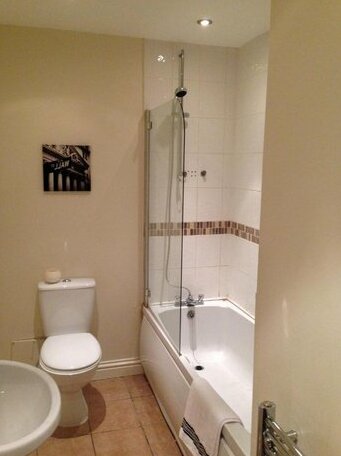 Elms West Apartments - Photo5