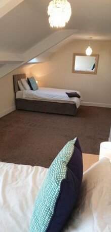 Large Holiday home - Photo3