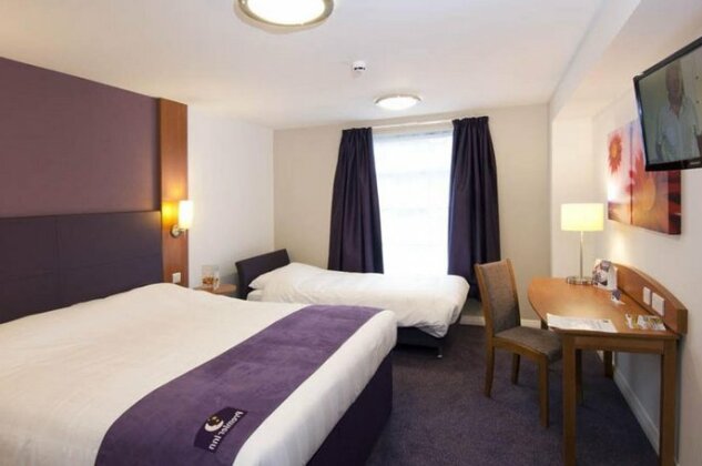 Premier Inn Sunderland West - Photo5