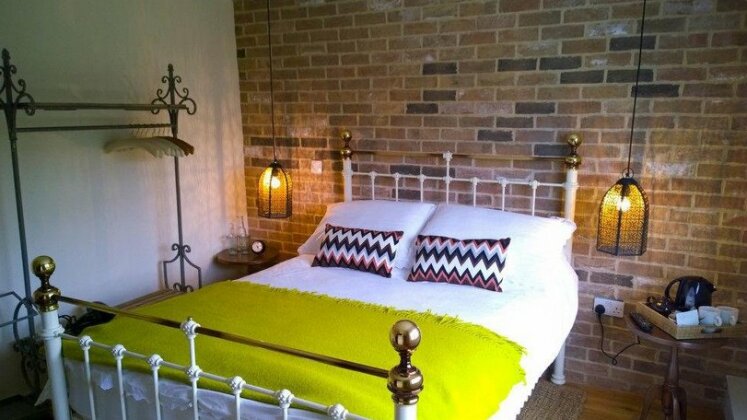 The Green Man Boutique Hotel - Photo5