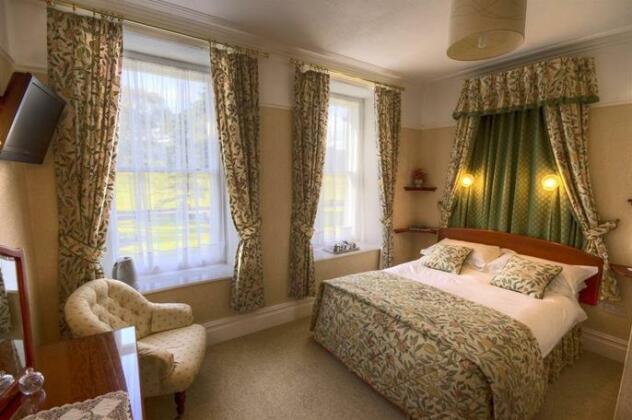 Gwrach Ynys Country Guest House - Photo3