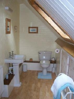 High Tor Bed and Breakfast - Photo2