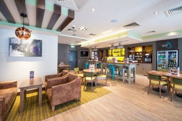 Premier Inn Tenby Town Centre - Photo3