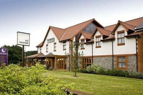 Premier Inn Thetford - Photo5