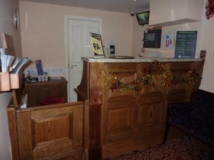 The Three Tuns Hotel Wetherspoon - Photo3
