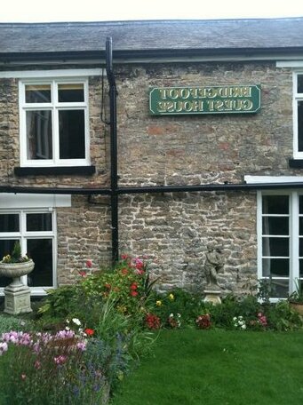 Bridgefoot Guest House - Photo3