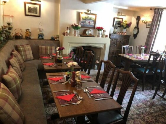 Anglers rest Tideswell - Photo4