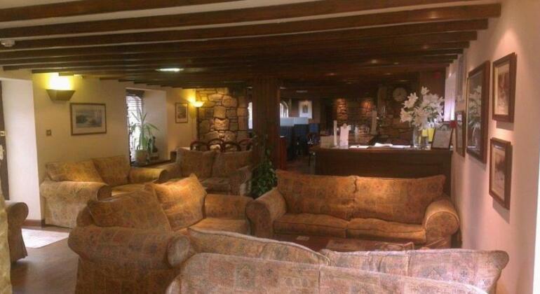 The Harviestoun Country Hotel Tillicoultry - Photo4