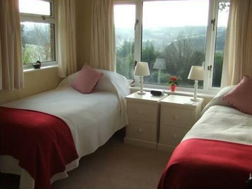 Howden House Bed and Breakfast - Photo5