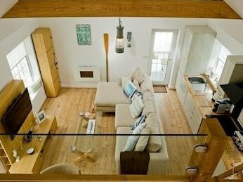 South Stack Coastal Retreats - Photo4