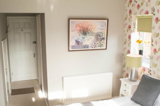 Mistletoe House Bed & Breakfast - Photo4