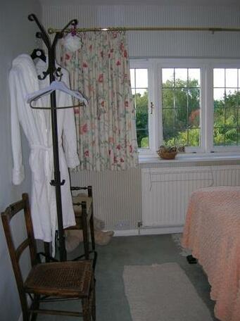 The Leys Bed and Breakfast - Photo3