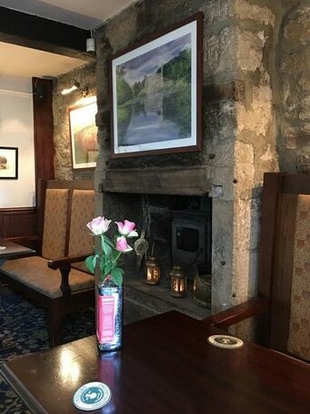 The Hare and Hounds Country Inn - Photo4
