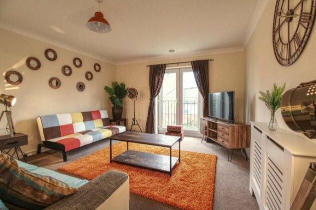 Sunnydale Serviced Apartments - Central location with allocated parking - Photo2