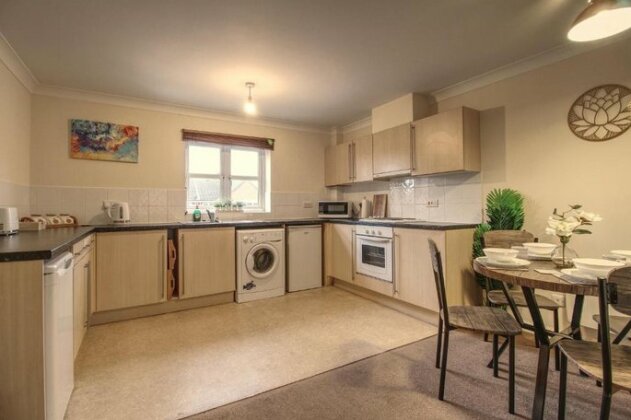 Sunnydale Serviced Apartments - Central location with allocated parking - Photo4