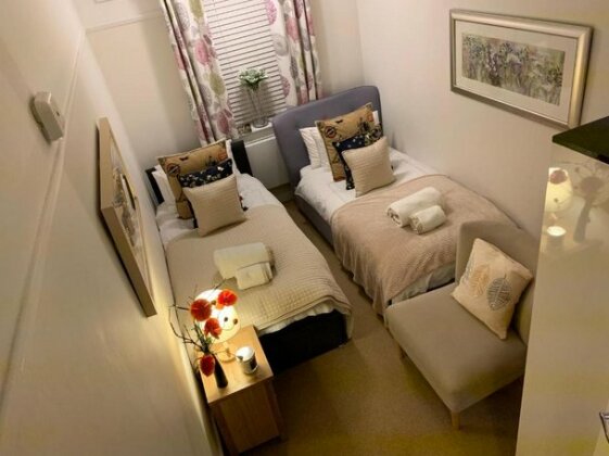 Newly renovated apartment Walton-on-Thames - Photo3