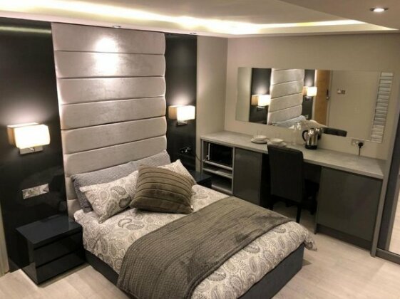 Luxury Rooms Watford - Photo5