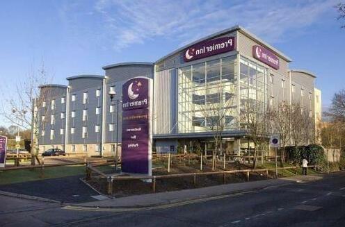 Premier Inn Watford Central