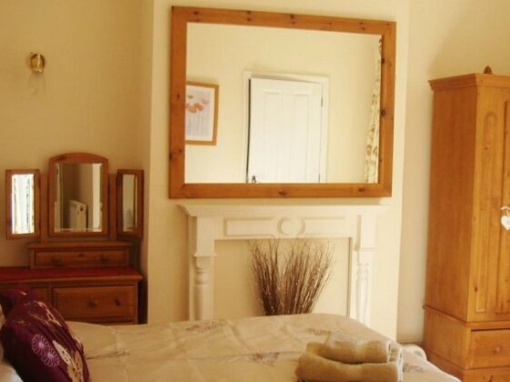 Harlequin Guest House Weymouth - Photo3