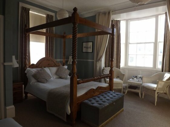 Valentine Guest House Weymouth - Photo2